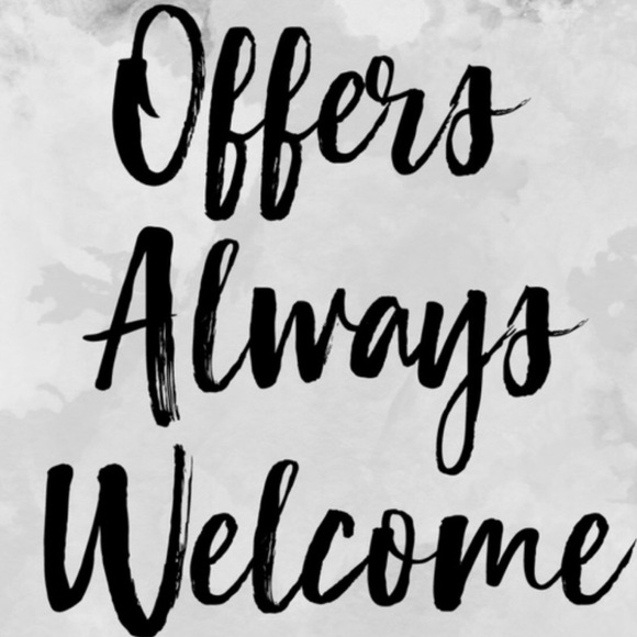 Bundle and save💕📦❤️ - Picture 1 of 1